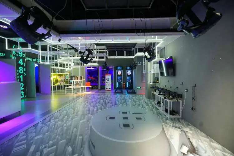 1661242484209542.jpg 鄭州特色劇情體驗館裝修設計