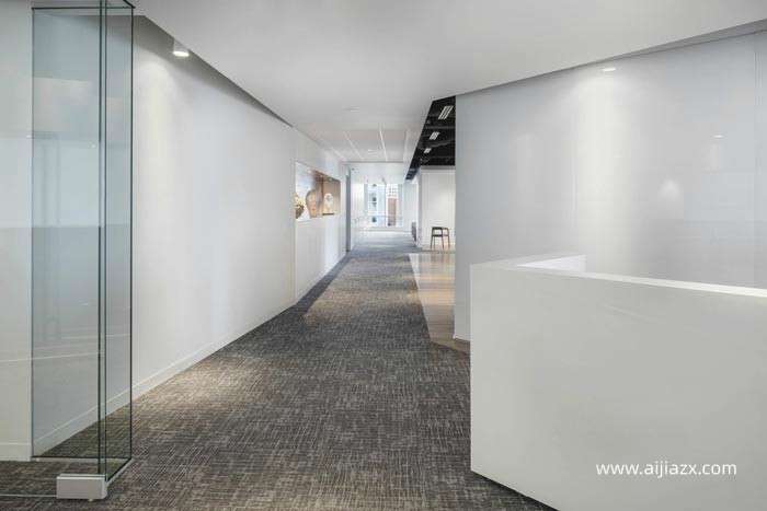 950平米風投公司辦公室裝修設計效果圖