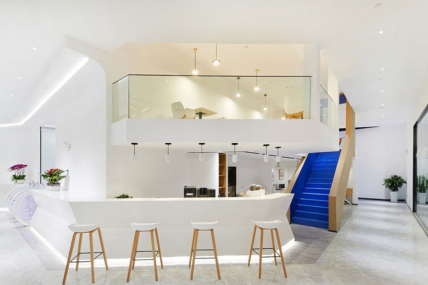 鄭州現(xiàn)代辦公室裝修設計-辦公室裝修效果圖