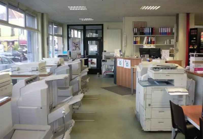 鄭州打印復印店裝修:高效工作區與客戶等待區規劃