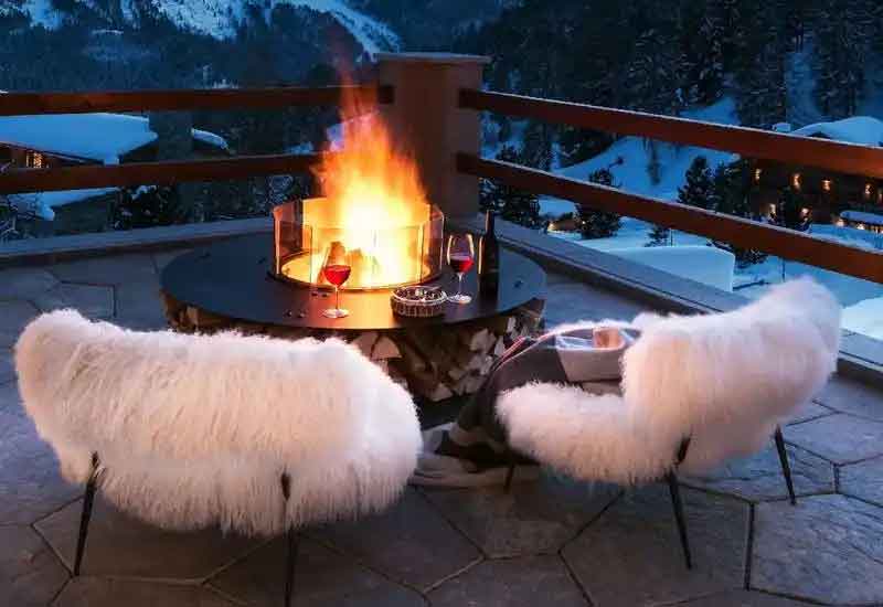 鄭州別墅裝修設計：別墅的戶外壁爐設計與施工